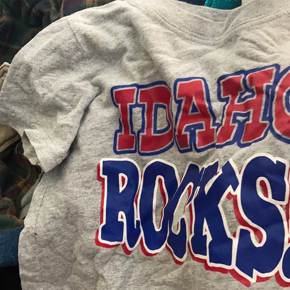 FINAL MARKDOWN Kids Idaho rocks t shirt 3t